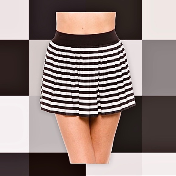 NWT Kate Spade “dive” striped pleated miniskirt - Picture 11 of 11